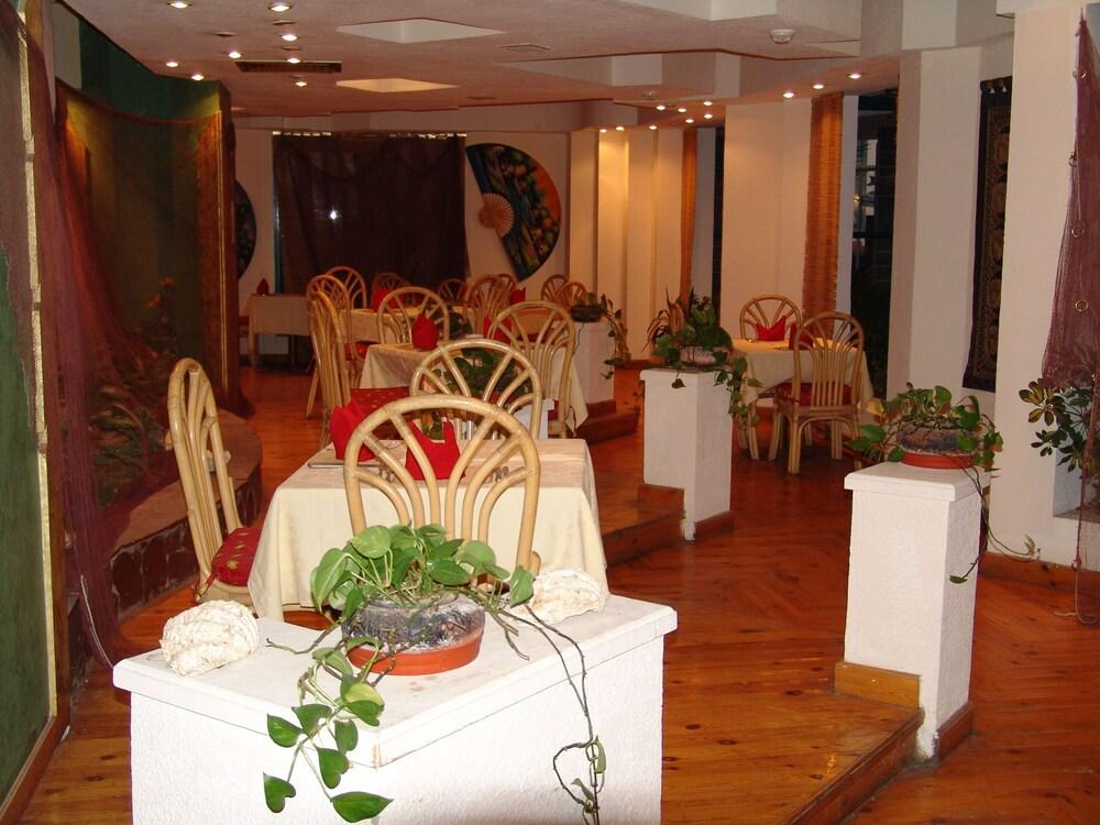 Sharm Holiday Resort Exterior photo